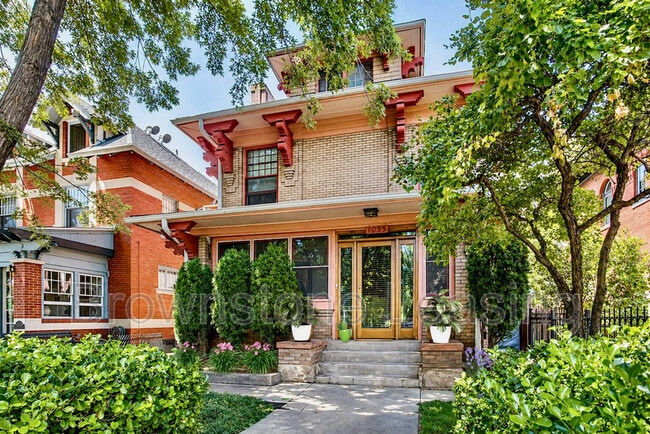 Building Photo - 1035 N Marion St