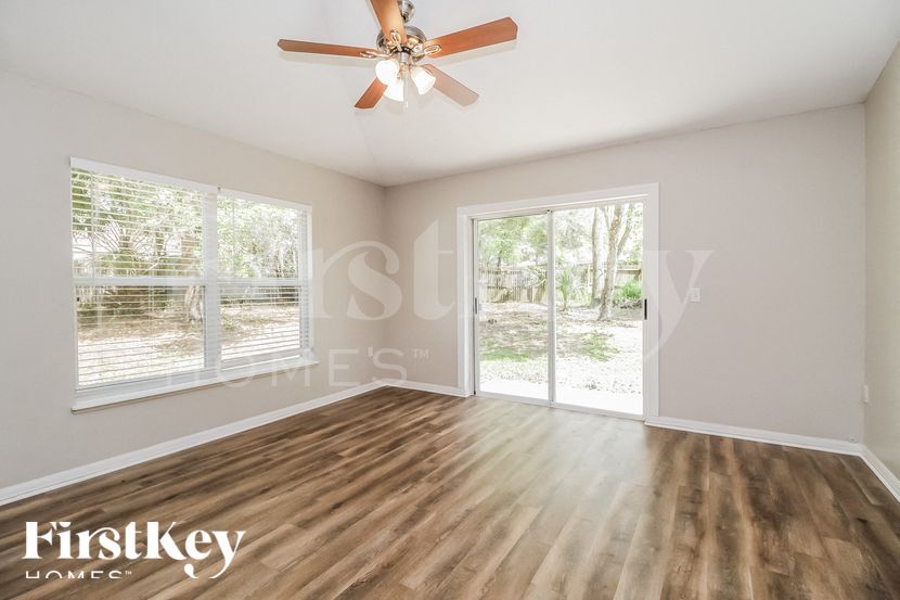 Building Photo - 1844 Doe Lake Ct