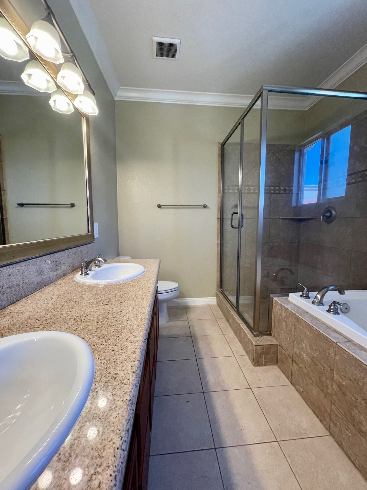 Building Photo - 1712 Ruxton Ln