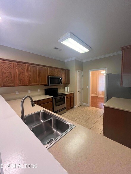 Building Photo - 5408 Oak Harbor Ln