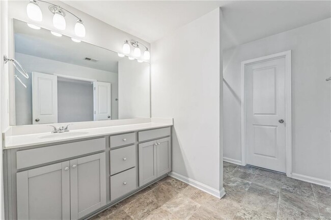 Building Photo - 3122 Meadowstone Ln SW