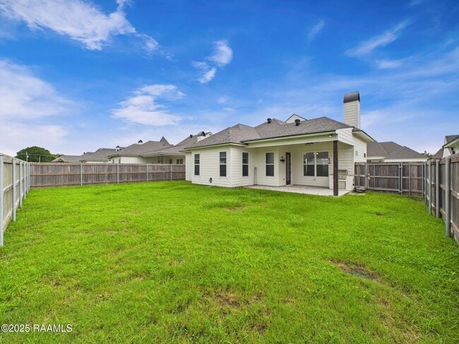 Building Photo - 108 Easy Rock Landing Dr