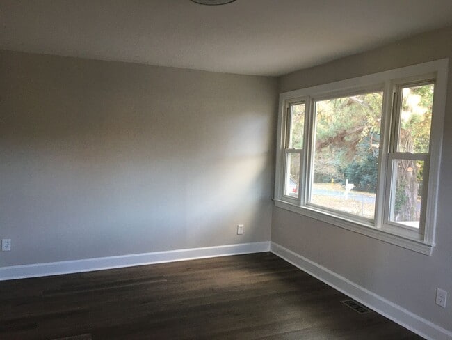 Building Photo - Stylish Garner Home with Granite Counters ...