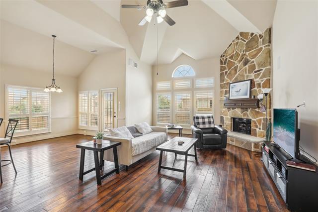 Building Photo - 3624 Bahama Dr