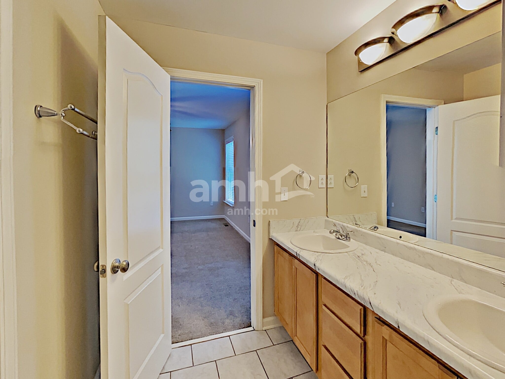 Building Photo - 7209 Sir William Dr