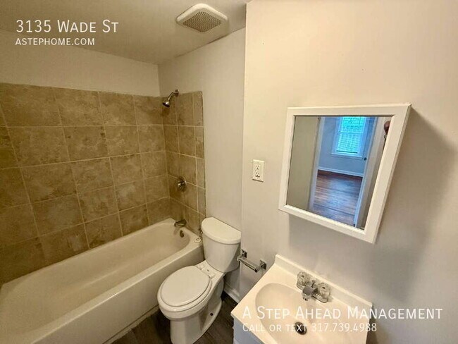 Building Photo - 3135 Wade St