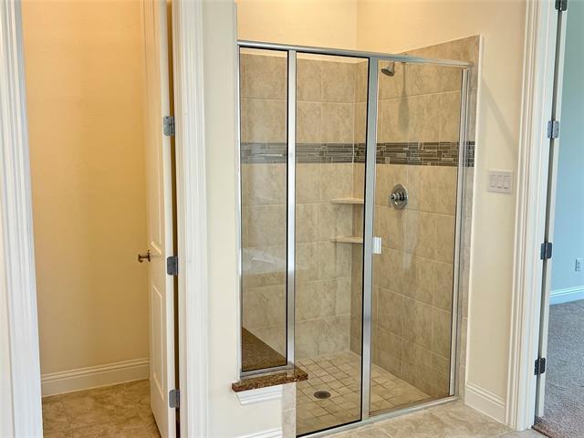 Building Photo - 17220 Eastbrook Dr