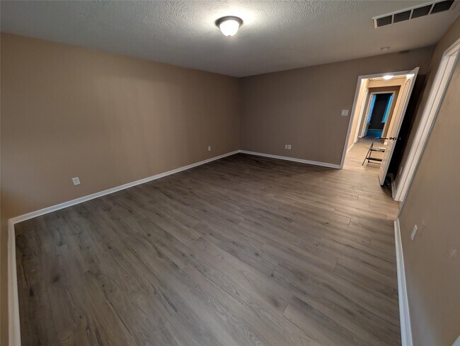 Building Photo - 18920 Sunrise Rnch Ct