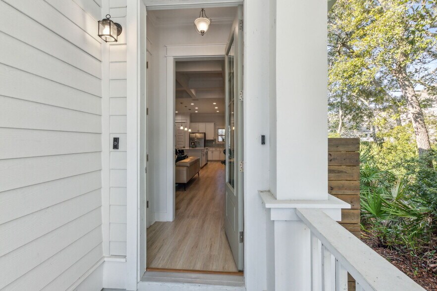 Building Photo - 1539 Coastal Oaks Dr