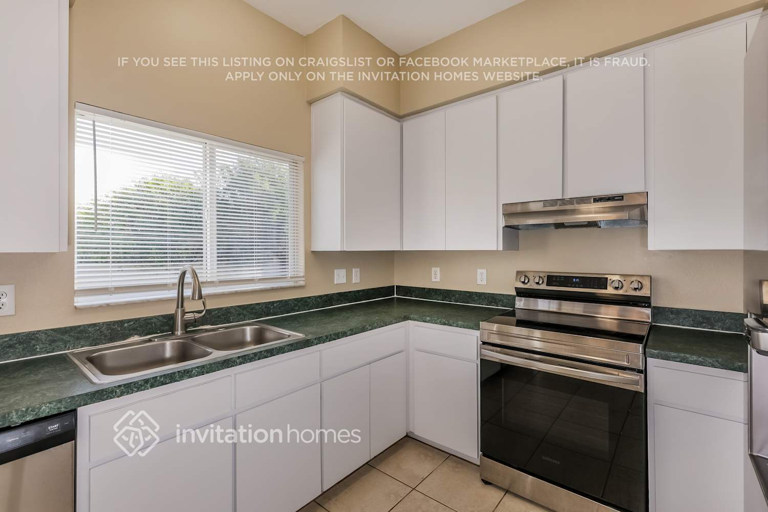 Building Photo - 11914 Lark Song Loop