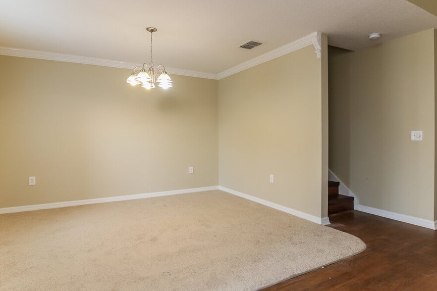 Building Photo - 13513 Mango Bay Dr