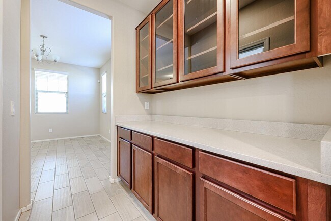 Building Photo - 12226 W Locust Ln