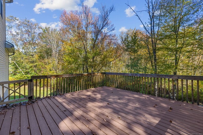 Building Photo - 943 Mt Vernon Rd