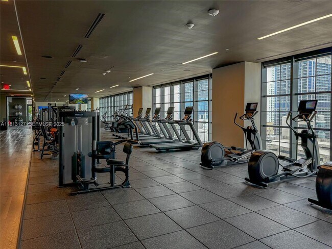 Building Photo - 159 NE 6th St