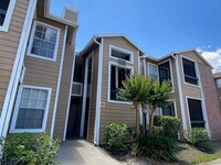 Building Photo - 1 BEDROOM 1 BATHROOM CONDO FOR RENT AT REG...