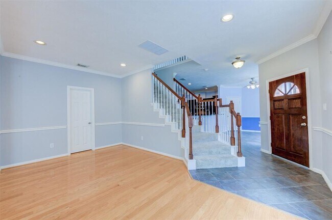 Building Photo - 5411 Kiam St