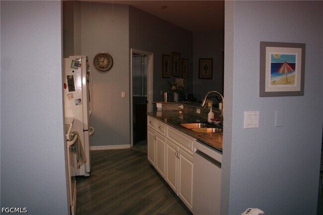 Building Photo - 2481 Palo Duro Blvd