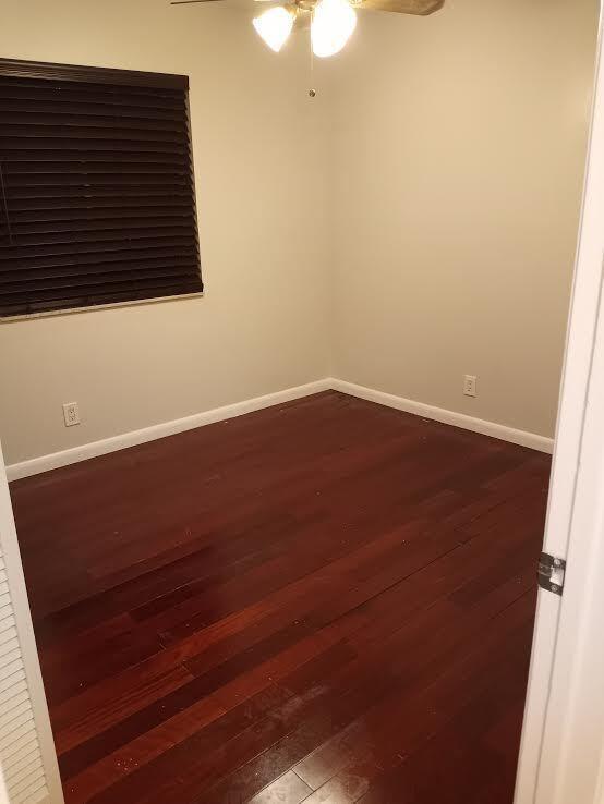 Building Photo - 512 Gardens Dr