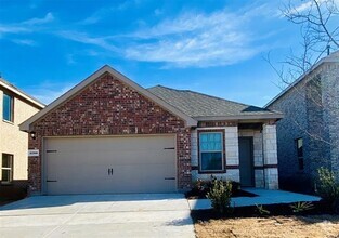 Building Photo - 3700 Southbend Dr