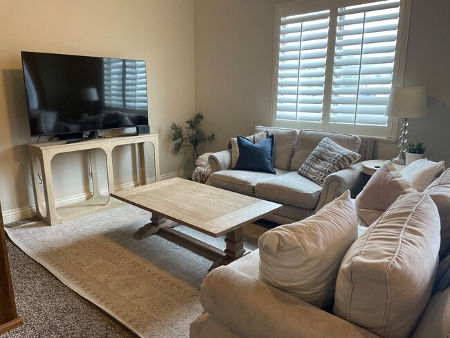 Building Photo - 714 S 150 E