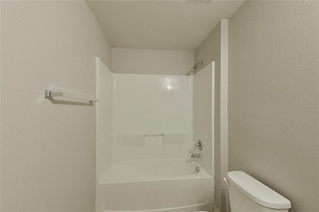 Building Photo - 2227 NW 11th Ct
