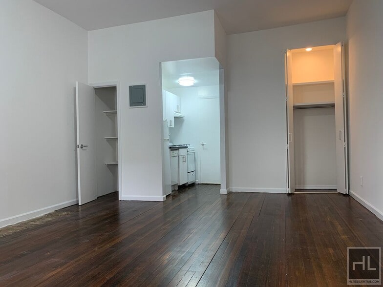 Building Photo - EAST 65 STREET