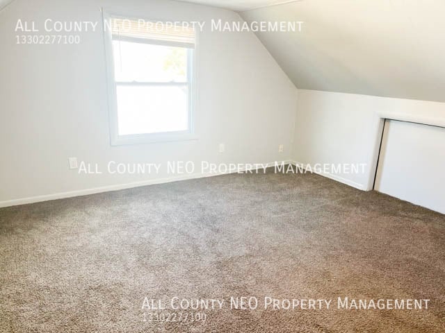 Building Photo - 27081 Farringdon Ave