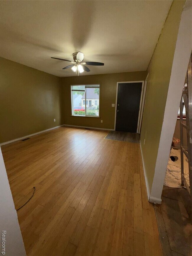 Building Photo - 7219 Hupp Ave