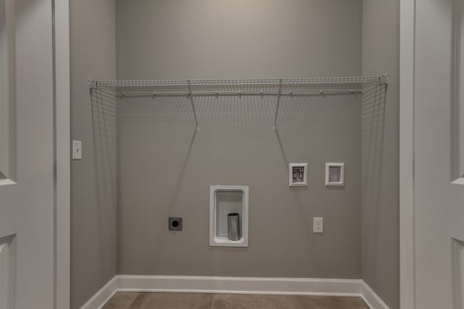 Laundry Closet - 818 Columbiana Rd