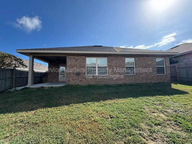 Building Photo - 5620 Blue Sky Ct
