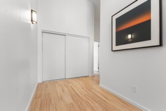 Building Photo - Windward Estates #M102