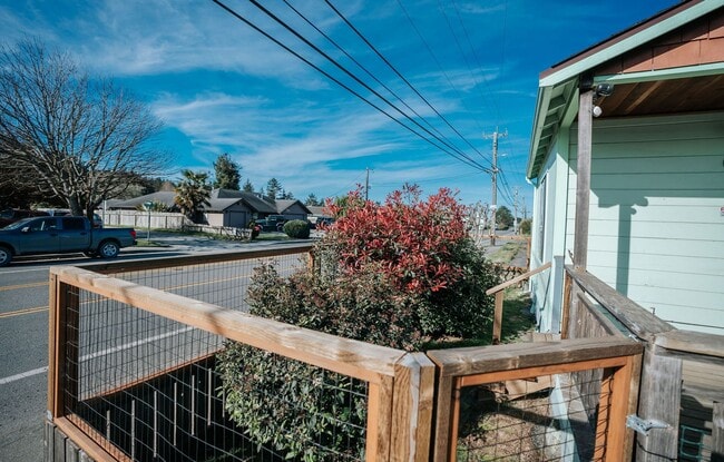 Building Photo - 1983 Sutter Rd