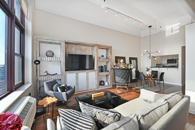 Building Photo - 1500 Washington St