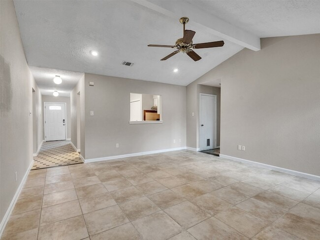 Building Photo - 10314 Staghill Dr