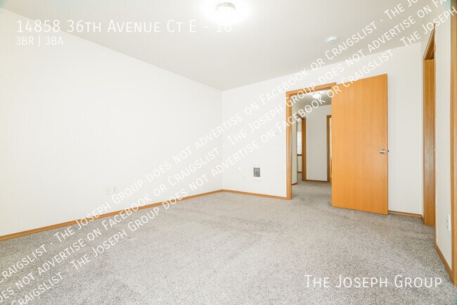 Building Photo - 14858 36th Ave Ct E