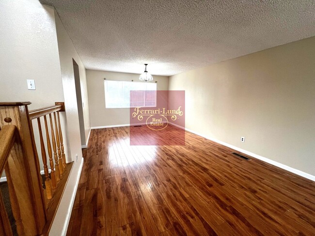 Building Photo - Home in Southwest Reno, 4 bedrooms - KAY D...