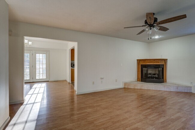 Building Photo - 1883 Powder Branch Rd