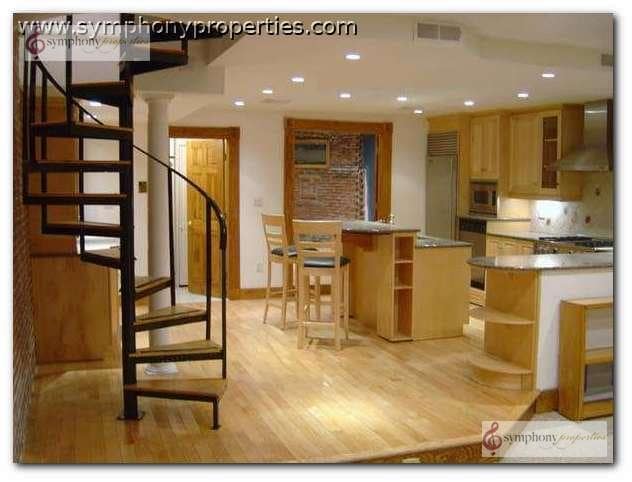 Building Photo - 9 Symphony Rd