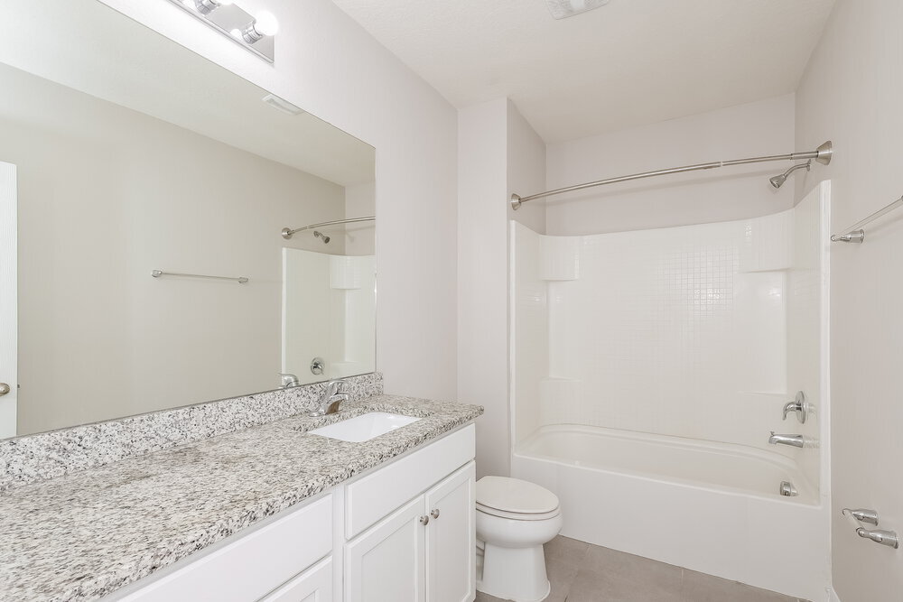 Building Photo - 1236 Amazon Dr