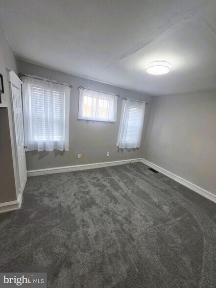 Building Photo - Freshly updated 3-bedroom, 1-bath home in Germantown
