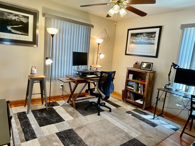 Building Photo - Charming 2-Bedroom Corner Lot Home with Be...