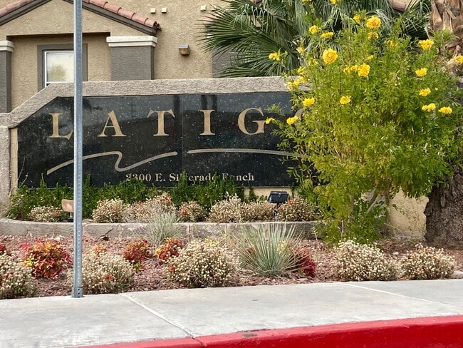 Primary Photo - Gated community just minutes south of the strip, 2br/2bath, 2nd floor condo.