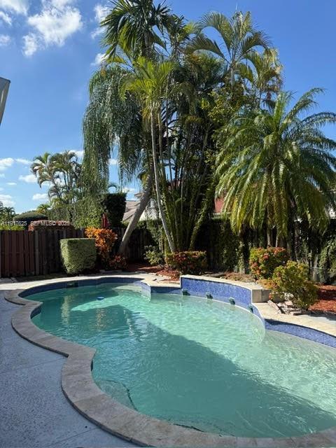 Building Photo - 11313 NW 65th St