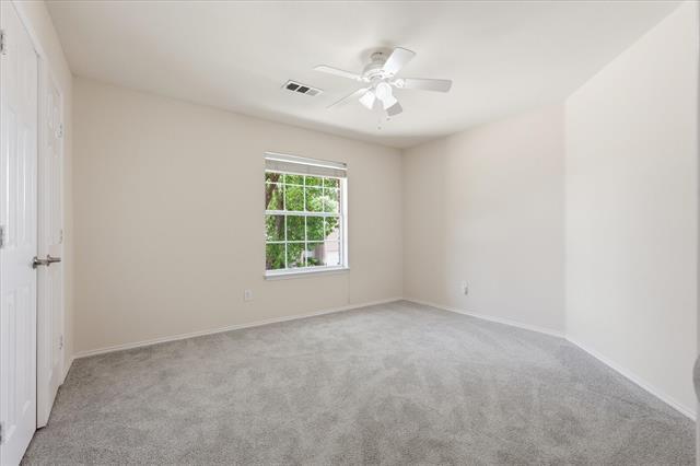 Building Photo - 105 Dorsett Dr