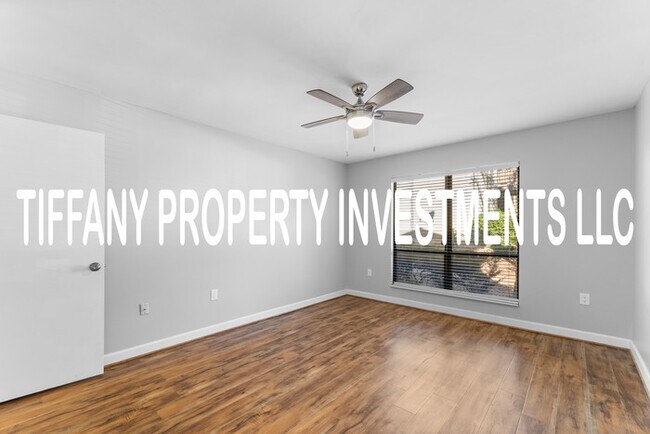 Building Photo - 5020 Sardis Rd