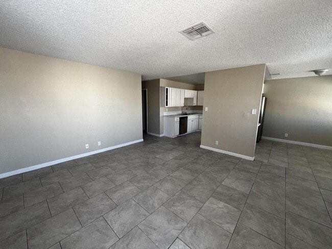 Building Photo - 6941 Appleton Dr
