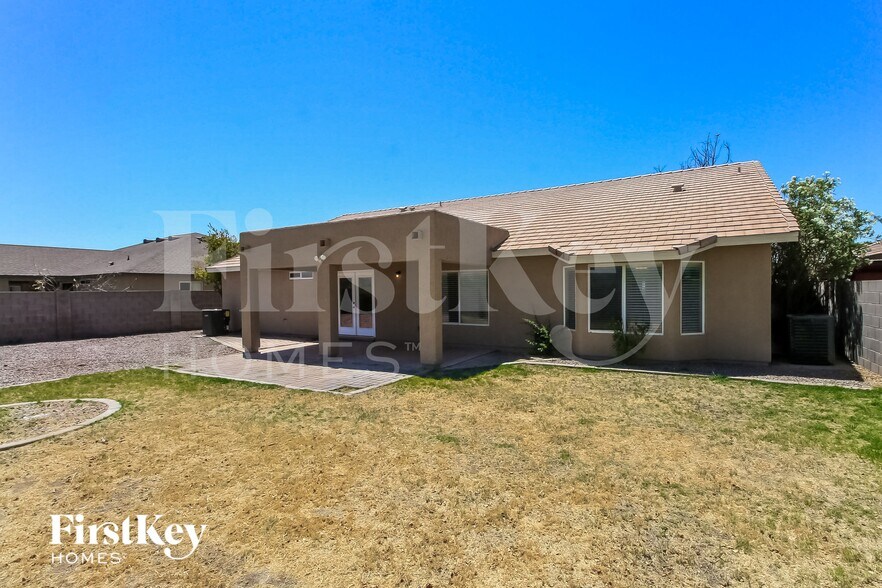 Building Photo - 4082 E Meadow Lark Way
