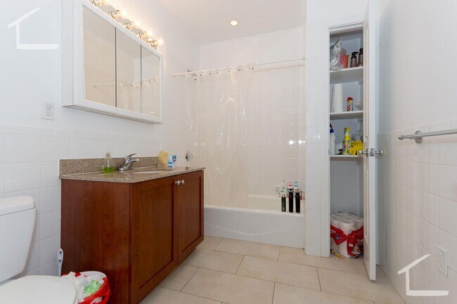 Building Photo - 72 Quint Ave #9i Boston MA 02134