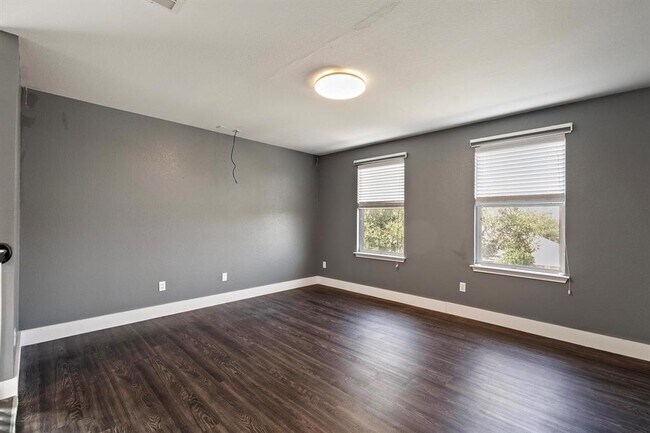 Building Photo - 11416 Flushwing Dr