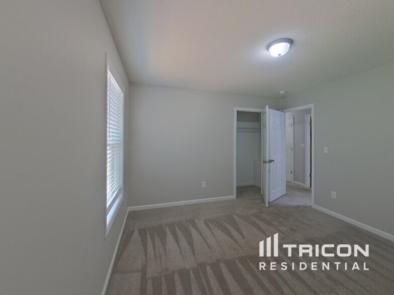 Building Photo - 225 Joes Ct